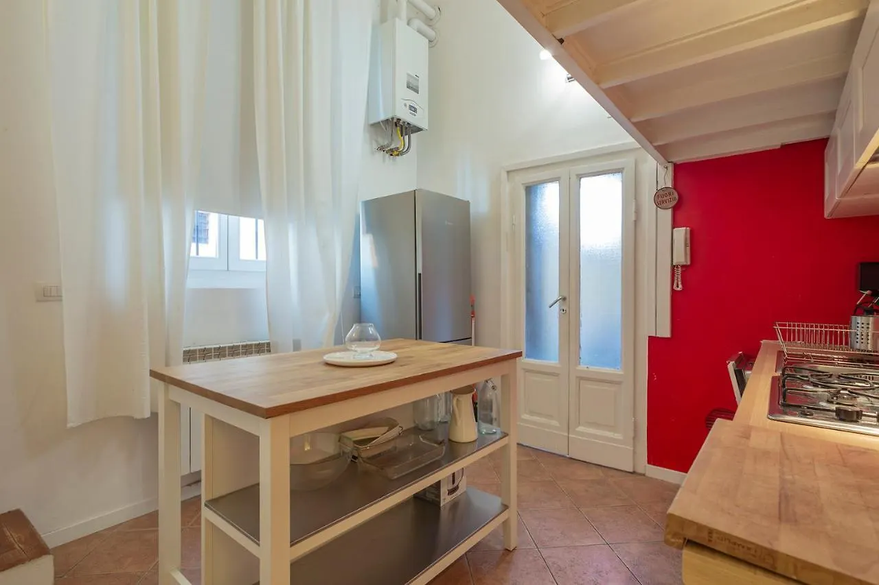 Apartman Flat In Isola De Castillia 22 Milánó